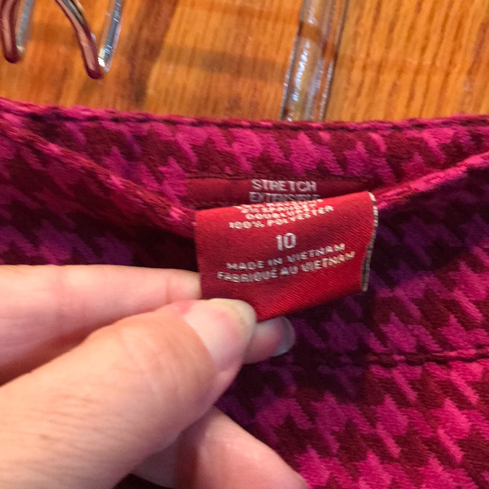 Skirt - Picture 2 of 3